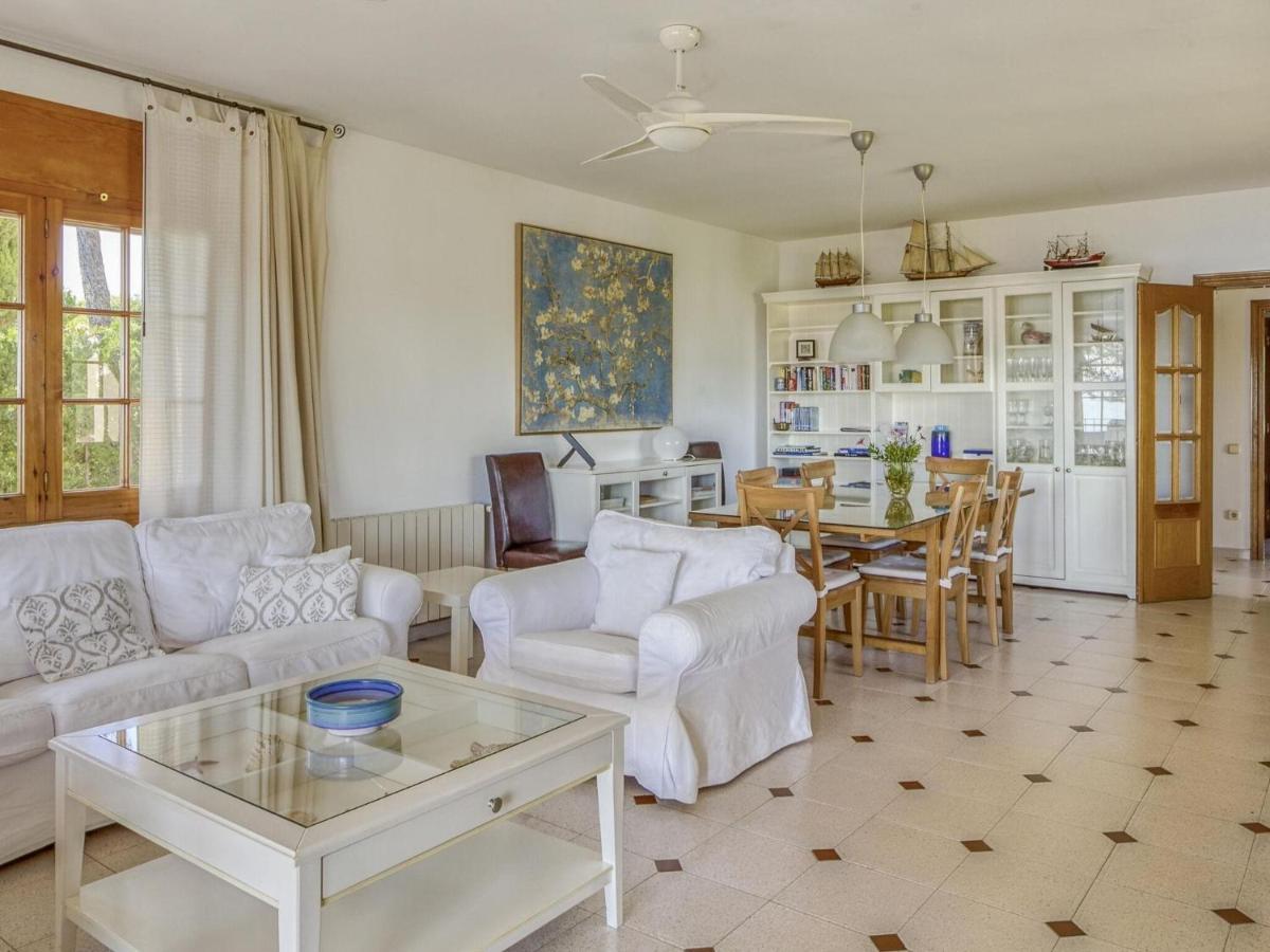 Belvilla By Oyo Villa In Arenys De Mar With Pool Kültér fotó