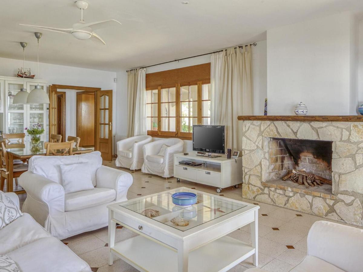 Belvilla By Oyo Villa In Arenys De Mar With Pool Kültér fotó