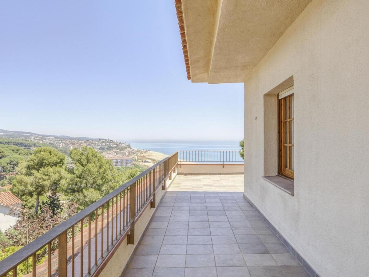 Belvilla By Oyo Villa In Arenys De Mar With Pool Kültér fotó